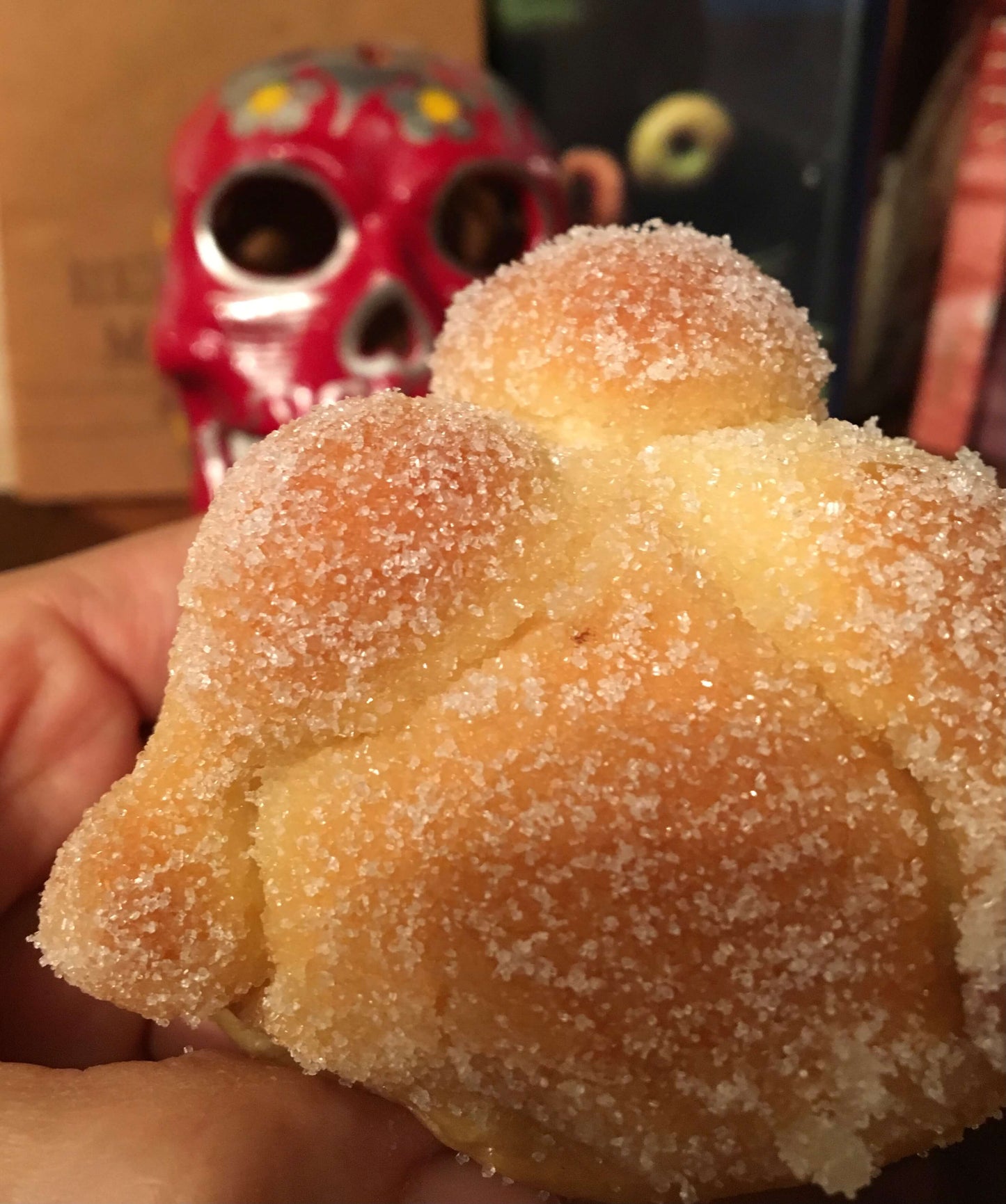 PAN DE MUERTO/ SWEET BREAD